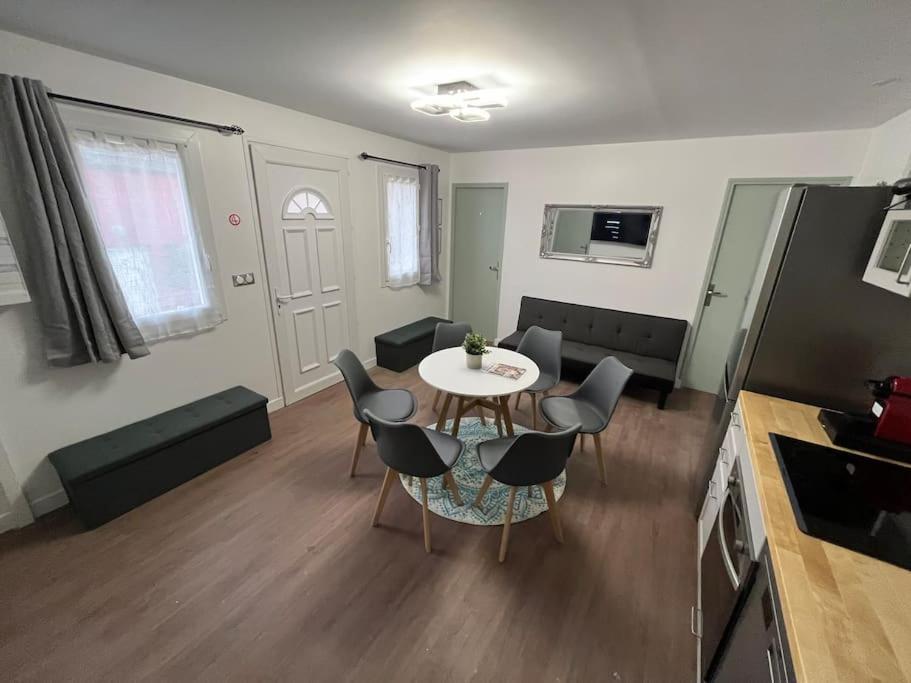 K2 - Maison 15 Min Paris Parc Expos - 3 Chambres 6 Lits Баньо Екстериор снимка