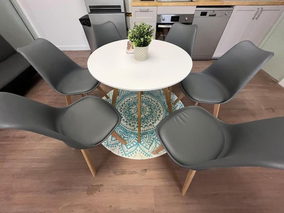 K2 - Maison 15 Min Paris Parc Expos - 3 Chambres 6 Lits Баньо Екстериор снимка